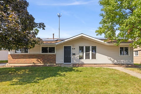 Tiny photo for 52 Beacon Avenue, Romeoville, IL 60446 (MLS # 12750867)