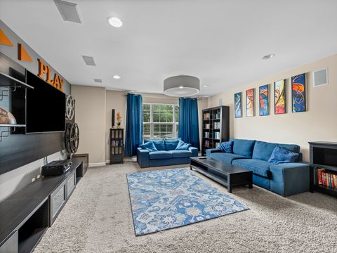 Tiny photo for 883 W Courtland Street, Mundelein, IL 60060 (MLS # 12451065)