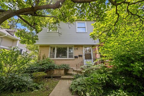 2490 Green Bay Road 1 Highland Park IL 60035