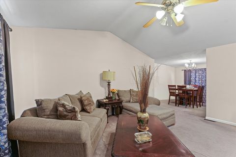 Tiny photo for 1317 MONTGOMERY Street, Urbana, IL 61802 (MLS # 12456390)
