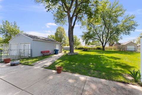Tiny photo for 3906 Morton Drive, East Moline, IL 61244 (MLS # 12622339)