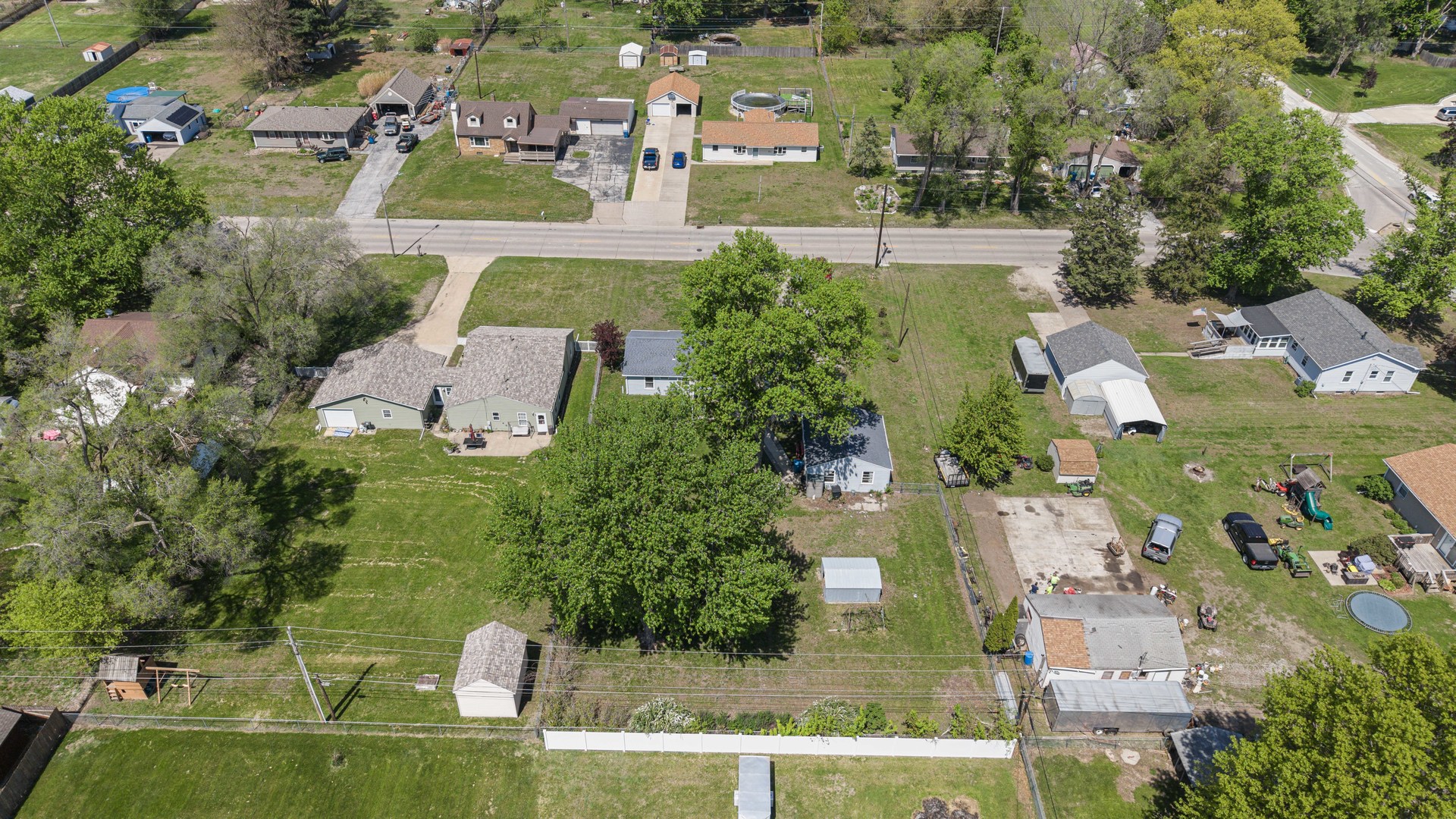3906 Morton Drive