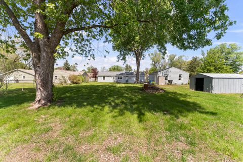 Tiny photo for 3906 Morton Drive, East Moline, IL 61244 (MLS # 12622339)