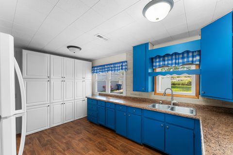 Tiny photo for 3906 Morton Drive, East Moline, IL 61244 (MLS # 12622339)
