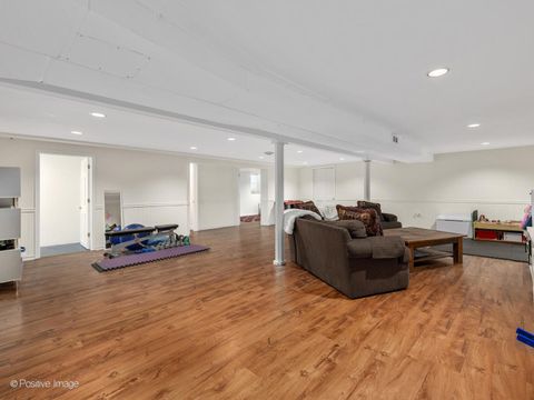 Tiny photo for 2S386 SENECA Drive, Wheaton, IL 60189 (MLS # 12534116)