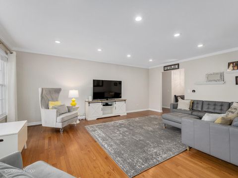 Tiny photo for 2S386 SENECA Drive, Wheaton, IL 60189 (MLS # 12534116)