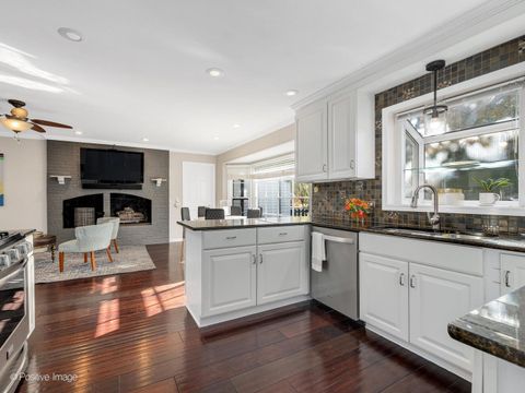 Tiny photo for 2S386 SENECA Drive, Wheaton, IL 60189 (MLS # 12534116)