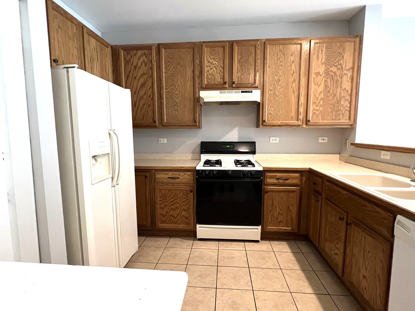 2540 GOLF RIDGE Circle 2540