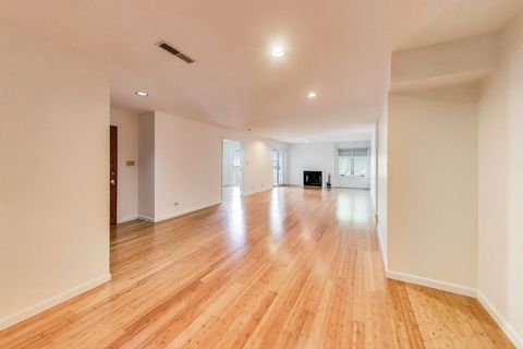 Tiny photo for 2720 Central Street #4C, Evanston, IL 60201 (MLS # 12455771)