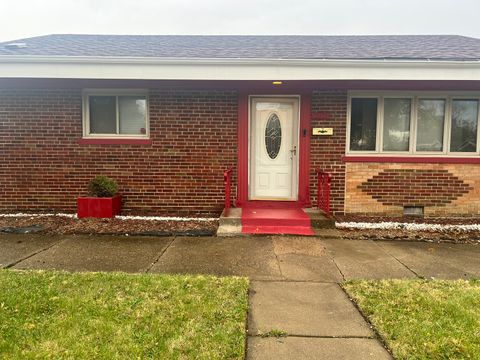 A home in Calumet Park