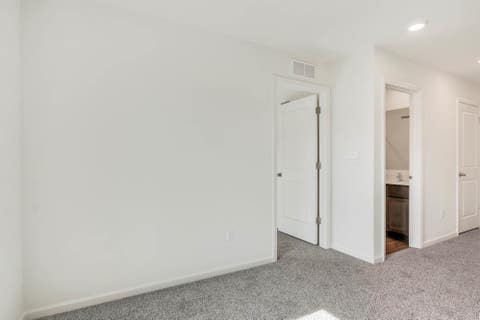 Tiny photo for 2666 Arrowhead Drive, Pingree Grove, IL 60140 (MLS # 12668278)