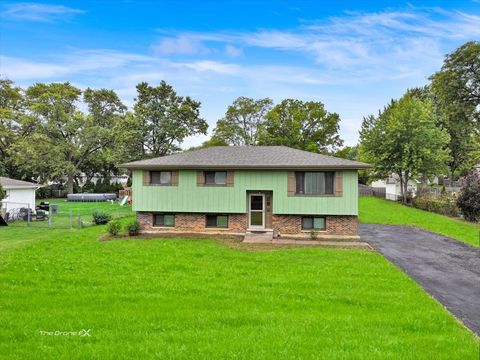 Tiny photo for 2n314 Euclid Avenue, Glen Ellyn, IL 60137 (MLS # 12490022)