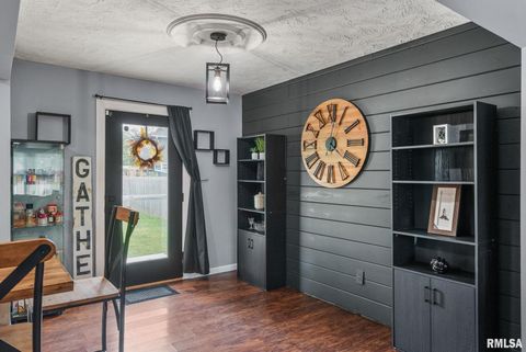 Tiny photo for 2149 W 30TH Street, Davenport, IA 52804 (MLS # QC4268683)