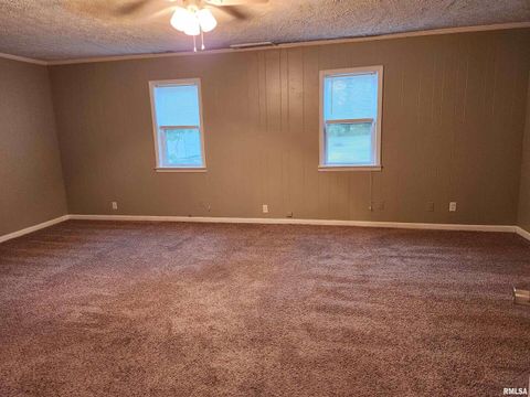 Tiny photo for 820 AIRPORT Road, Mt Vernon, IL 62864 (MLS # EB458686)