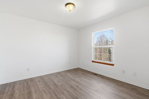 Tiny photo for Yorkville, IL 60560 (MLS # 12592379)