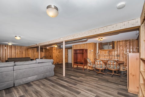 Tiny photo for 6815 N Tripp Avenue, Lincolnwood, IL 60712 (MLS # 12719868)