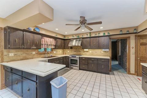 Tiny photo for 6N331 Keeney Road, Keeneyville, IL 60172 (MLS # 12490857)