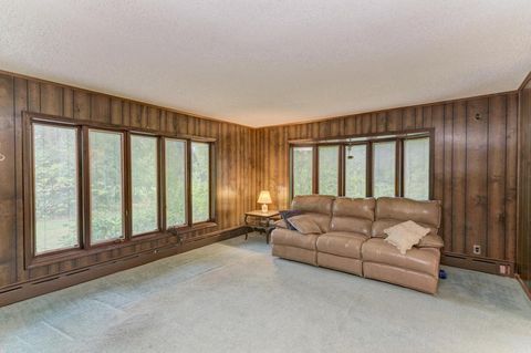 Tiny photo for 6N331 Keeney Road, Keeneyville, IL 60172 (MLS # 12490857)