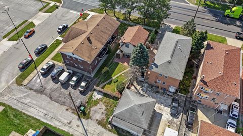 Tiny photo for 6040 W 79TH Street, Burbank, IL 60459 (MLS # 12517710)