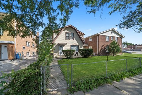 Tiny photo for 6040 W 79TH Street, Burbank, IL 60459 (MLS # 12517710)