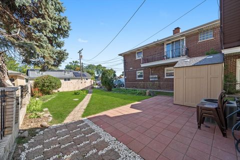 Tiny photo for 6040 W 79TH Street, Burbank, IL 60459 (MLS # 12517710)