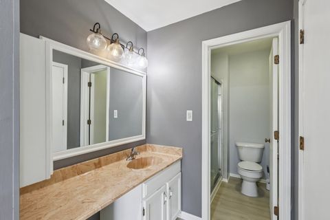 Tiny photo for 1200 Knottingham Court #2B, Schaumburg, IL 60193 (MLS # 12596609)