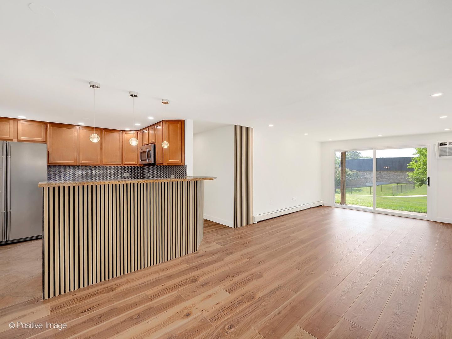 10130 S 84th Terrace 11107