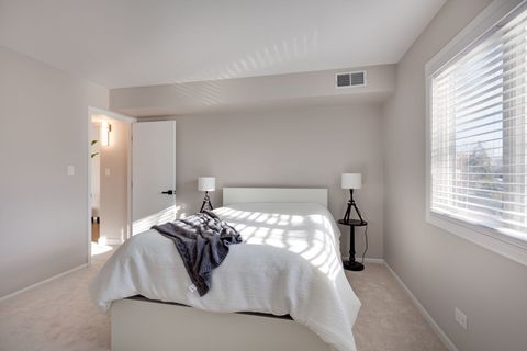 Tiny photo for 6818 Joliet Road #9, Indian Head Park, IL 60525 (MLS # 12536666)