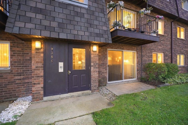 9386 BAY COLONY DR APT 1S, DES PLAINES, IL 60016 - Image b538ea7f56dc508d96e819bbcfb3bedf/968703843