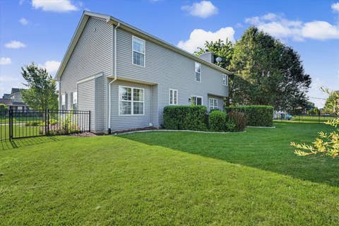 Tiny photo for 2101 Talans Drive, Champaign, IL 61822 (MLS # 12694516)