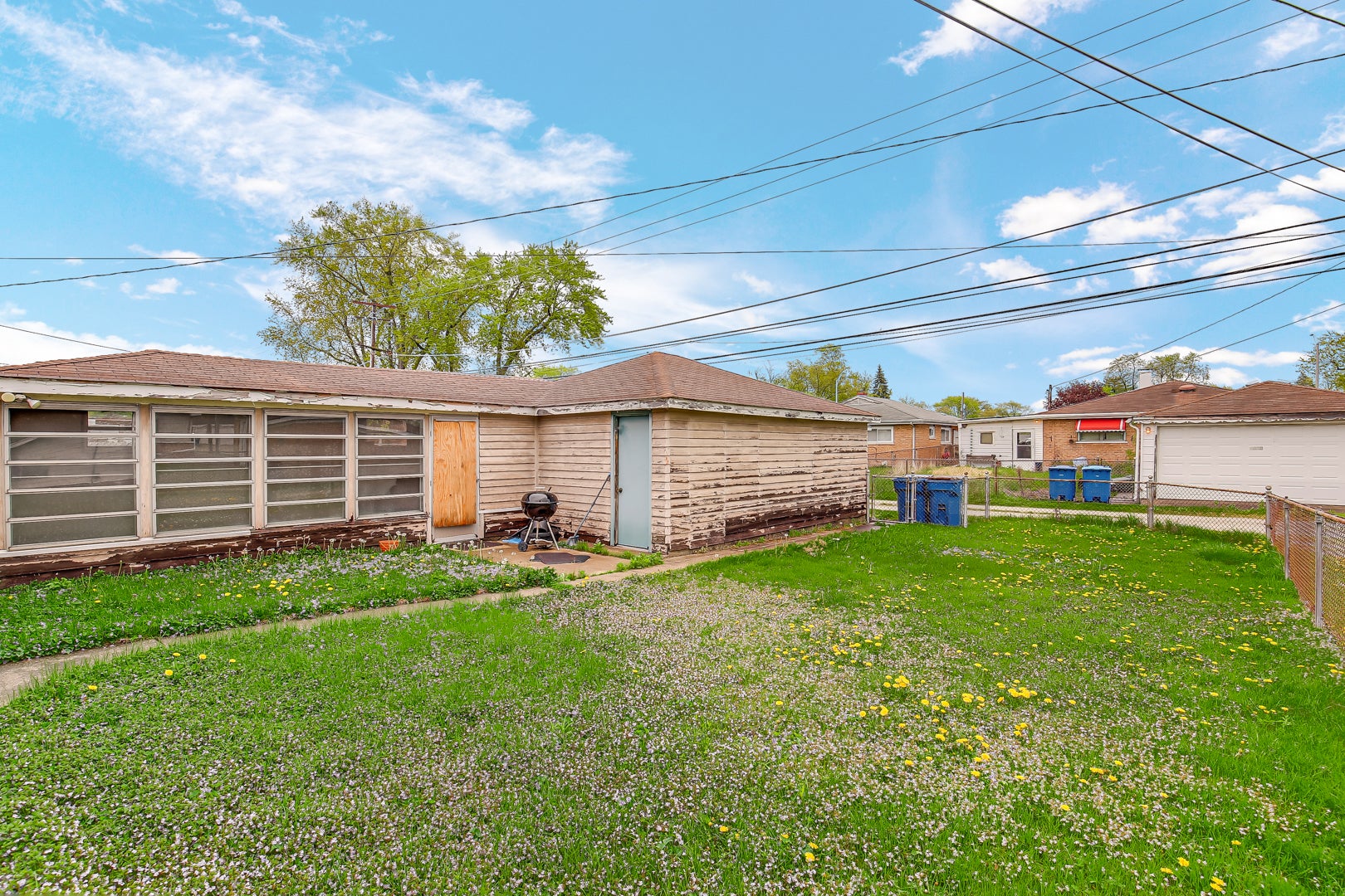 1383 Greenbay Avenue