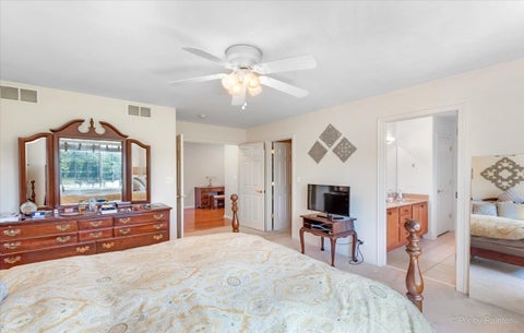 Tiny photo for 265 Birch Lane, St. Charles, IL 60175 (MLS # 12751717)