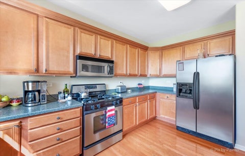 Tiny photo for 265 Birch Lane, St. Charles, IL 60175 (MLS # 12751717)