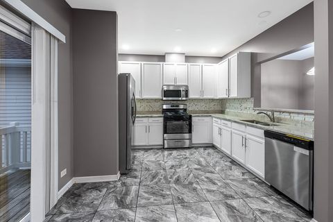 Tiny photo for 2452 Daybreak Court #2452, Elgin, IL 60123 (MLS # 12522184)