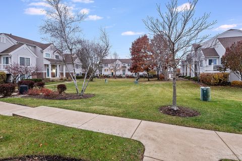 Tiny photo for 2452 Daybreak Court #2452, Elgin, IL 60123 (MLS # 12522184)
