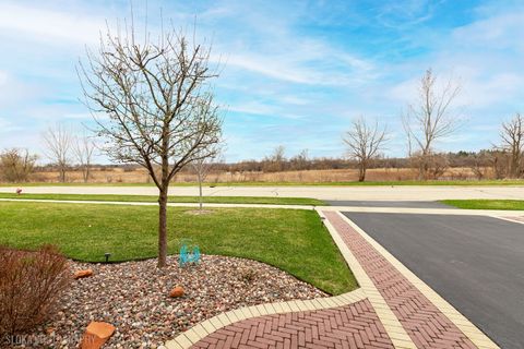 Tiny photo for 308 Fieldstone Drive, Woodstock, IL 60098 (MLS # 12610331)