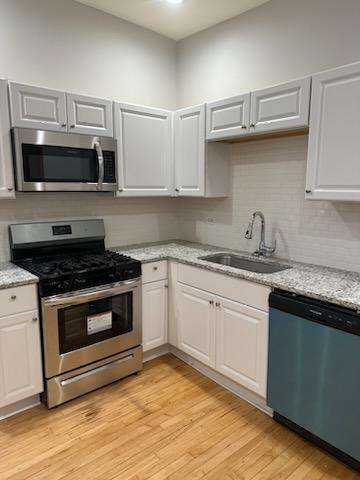 1424 N Maplewood Avenue 2F