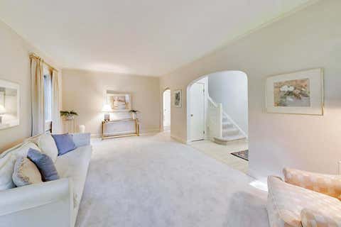 Tiny photo for 1112 S Home Avenue, Park Ridge, IL 60068 (MLS # 12718494)