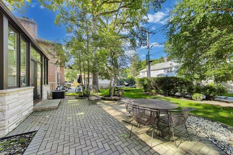 Tiny photo for 1112 S Home Avenue, Park Ridge, IL 60068 (MLS # 12718494)