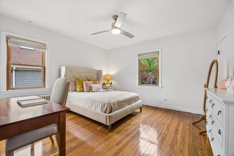 Tiny photo for 301 W Cossitt Avenue, La Grange, IL 60525 (MLS # 12685106)