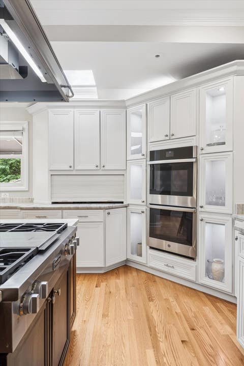 Tiny photo for 301 W Cossitt Avenue, La Grange, IL 60525 (MLS # 12685106)