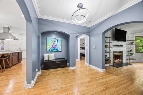 Tiny photo for 301 W Cossitt Avenue, La Grange, IL 60525 (MLS # 12685106)