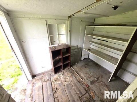 Tiny photo for 629 S 18TH Street, Mt Vernon, IL 62864 (MLS # EB458621)