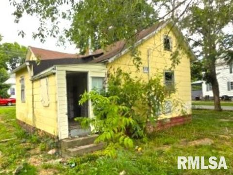 Tiny photo for 629 S 18TH Street, Mt Vernon, IL 62864 (MLS # EB458621)