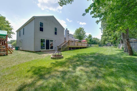 Tiny photo for Carol Stream, IL 60188 (MLS # 12714944)