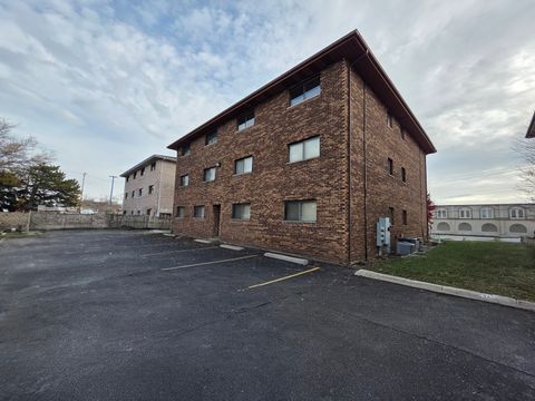Tiny photo for 4818 W 122nd Street #3W, Alsip, IL 60803 (MLS # 12627430)