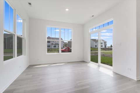 Tiny photo for Oswego, IL 60543 (MLS # 12647368)