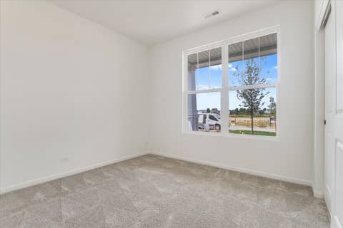 Tiny photo for Oswego, IL 60543 (MLS # 12647368)
