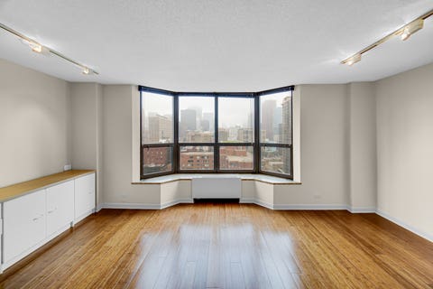 Tiny photo for 899 S Plymouth Court #1602, Chicago, IL 60605 (MLS # 12733684)