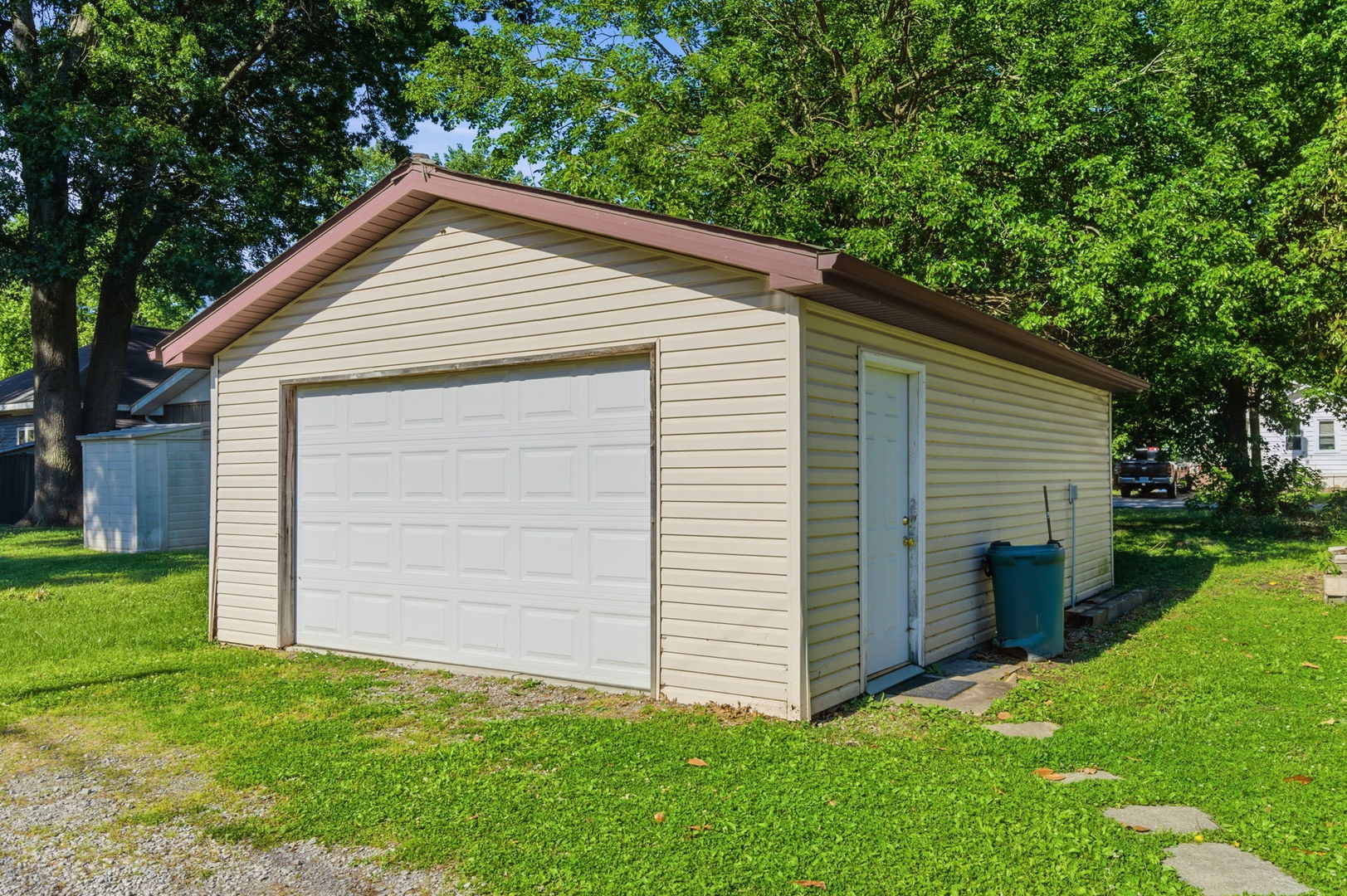 1303 W Prairie Street